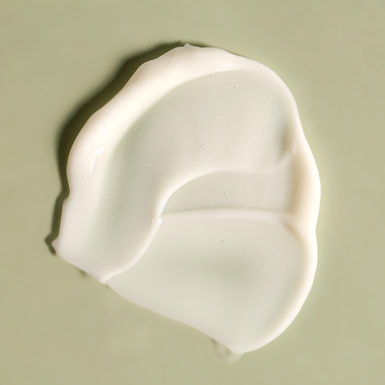 Retinol Matrix Repair Serum image 2