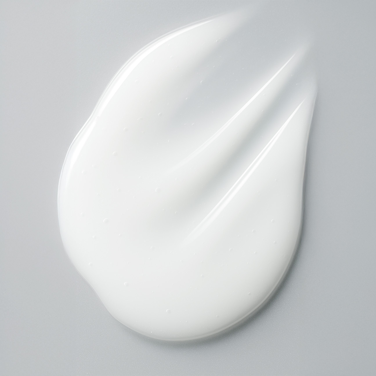 Pure Perfumed Body Essence main image