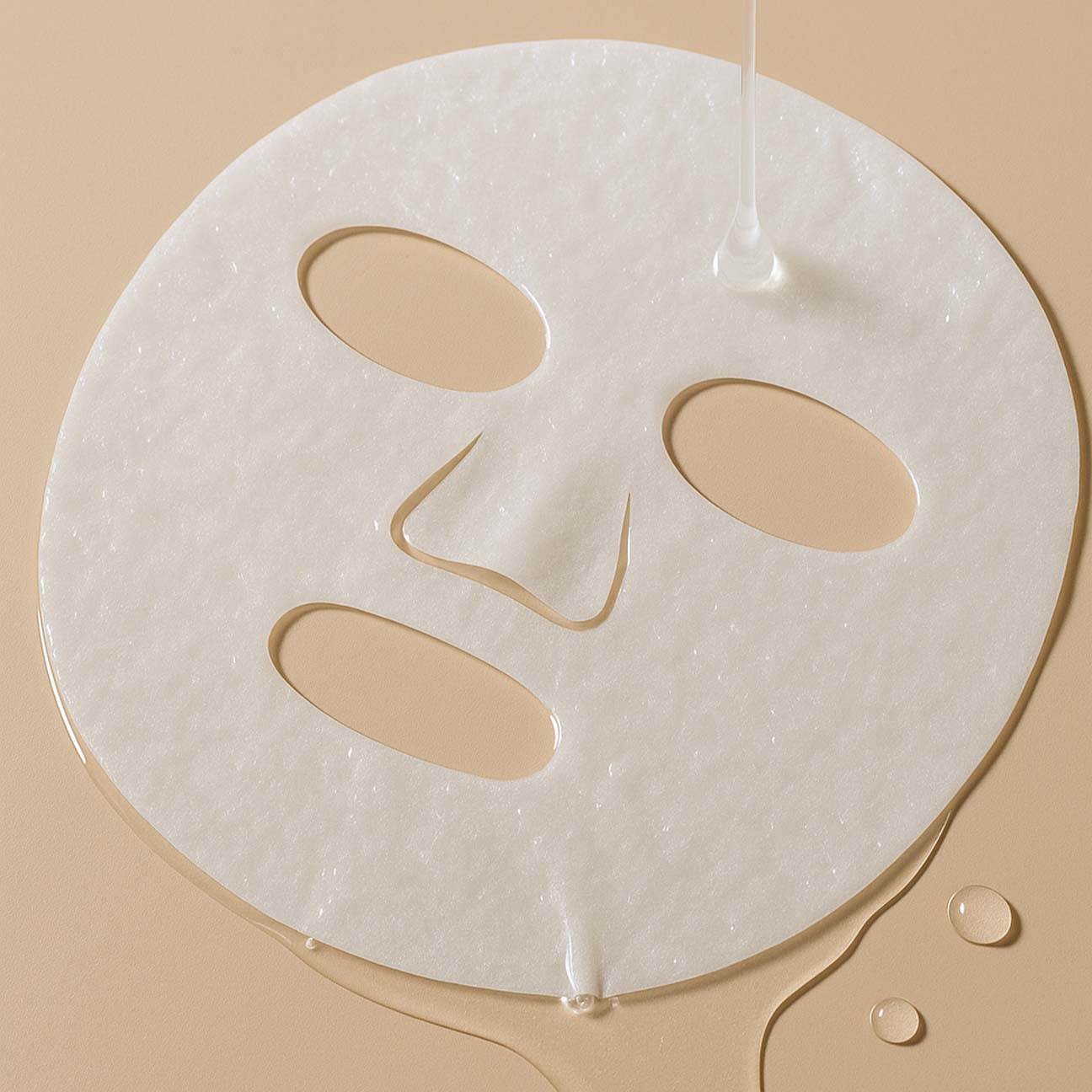 FACIAL TREATMENT SOOTHING SHEET MASK's thumbnail image